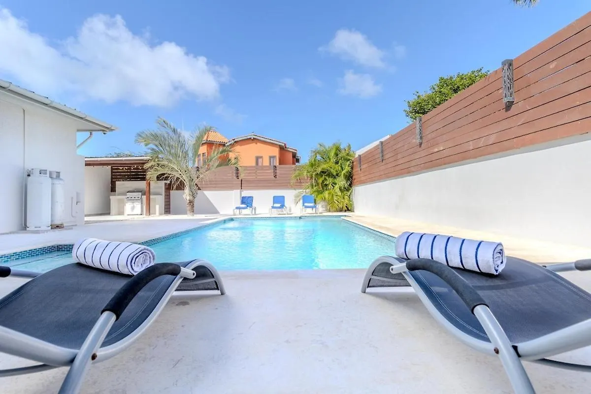 5 Minutes To Eagle Beach Blue Lagoon By Bocobay Palm Beach